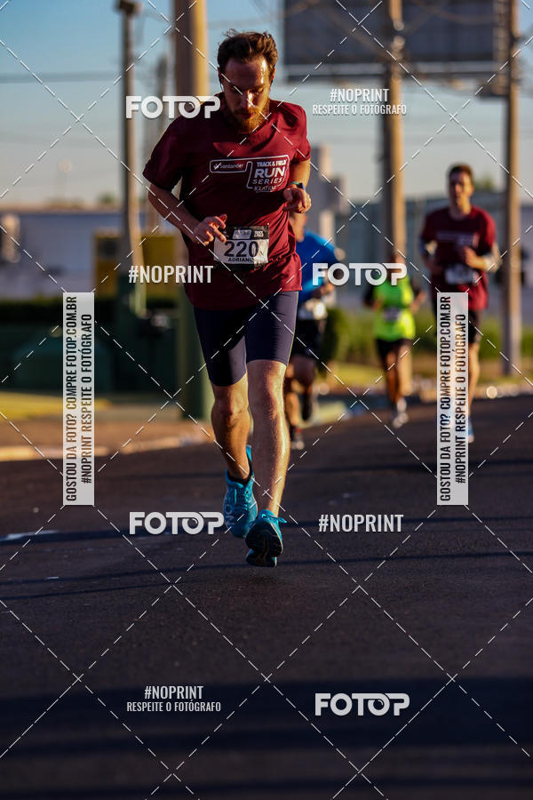 Buy your photos of the eventSANTANDER TRACK&FIELD RUN SERIES Iguatemi So Jos do Rio Preto II on Fotop