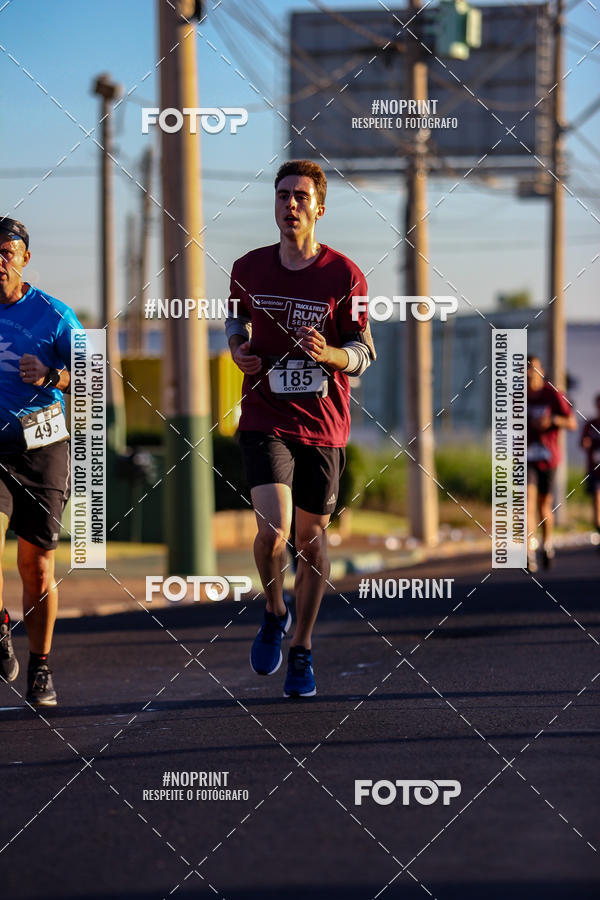 Buy your photos of the eventSANTANDER TRACK&FIELD RUN SERIES Iguatemi So Jos do Rio Preto II on Fotop
