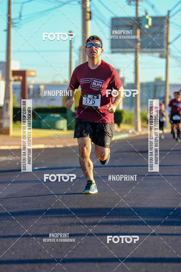 Buy your photos of the eventSANTANDER TRACK&FIELD RUN SERIES Iguatemi So Jos do Rio Preto II on Fotop