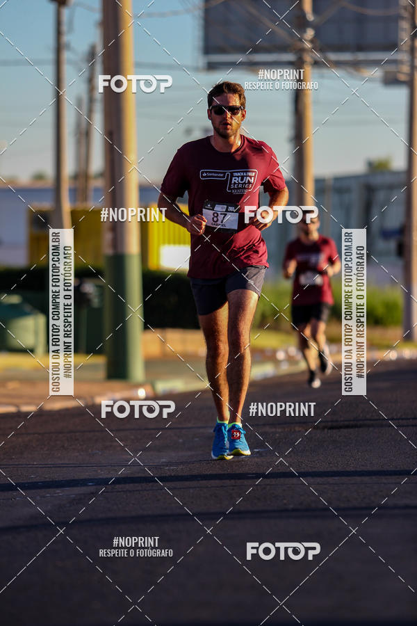 Compra tus fotos del eventoSANTANDER TRACK&FIELD RUN SERIES Iguatemi So Jos do Rio Preto II En Fotop