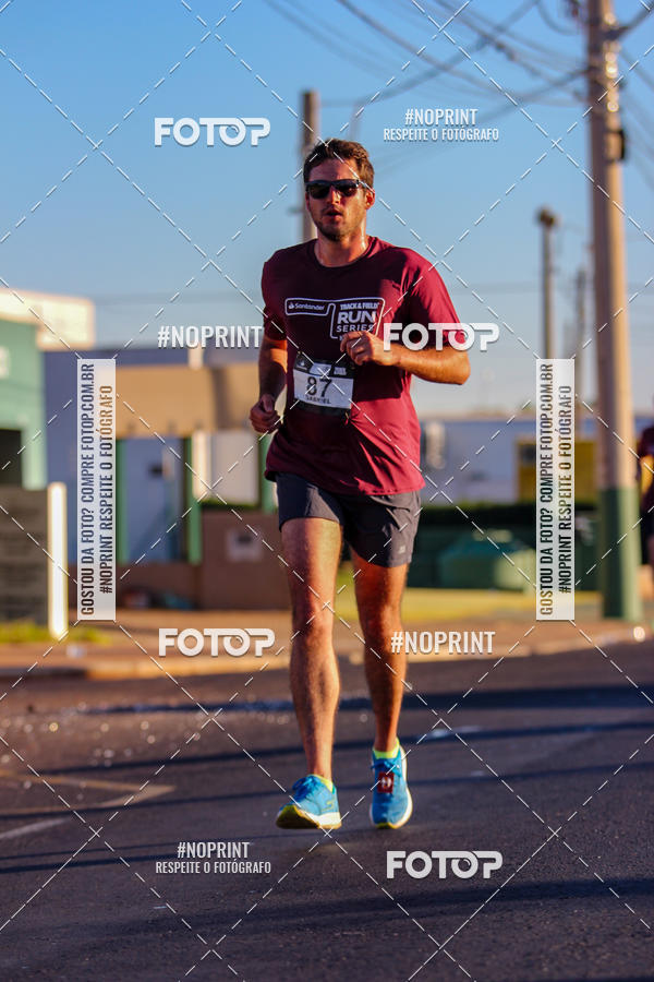 Buy your photos of the eventSANTANDER TRACK&FIELD RUN SERIES Iguatemi So Jos do Rio Preto II on Fotop