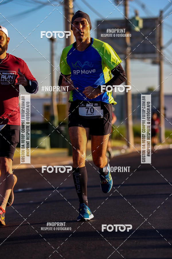 Buy your photos of the eventSANTANDER TRACK&FIELD RUN SERIES Iguatemi So Jos do Rio Preto II on Fotop