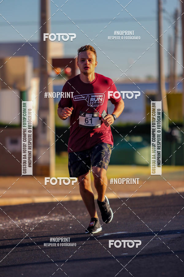 Buy your photos of the eventSANTANDER TRACK&FIELD RUN SERIES Iguatemi So Jos do Rio Preto II on Fotop