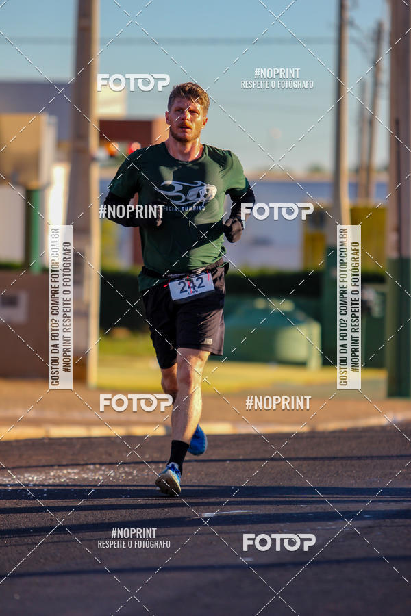 Buy your photos of the eventSANTANDER TRACK&FIELD RUN SERIES Iguatemi So Jos do Rio Preto II on Fotop