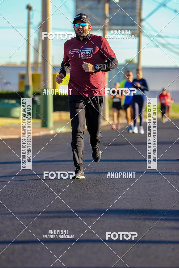 Buy your photos of the eventSANTANDER TRACK&FIELD RUN SERIES Iguatemi So Jos do Rio Preto II on Fotop
