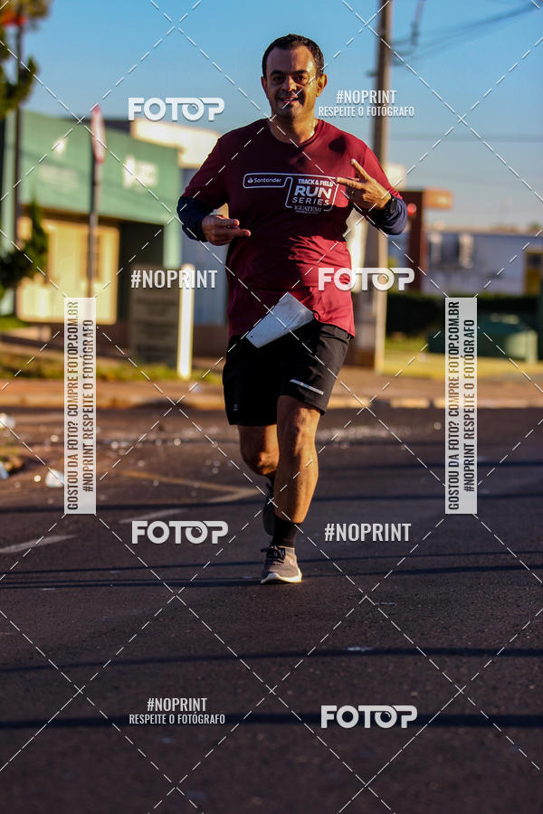 Buy your photos of the eventSANTANDER TRACK&FIELD RUN SERIES Iguatemi So Jos do Rio Preto II on Fotop