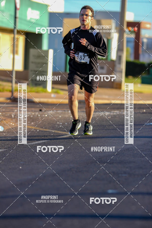 Buy your photos of the eventSANTANDER TRACK&FIELD RUN SERIES Iguatemi So Jos do Rio Preto II on Fotop