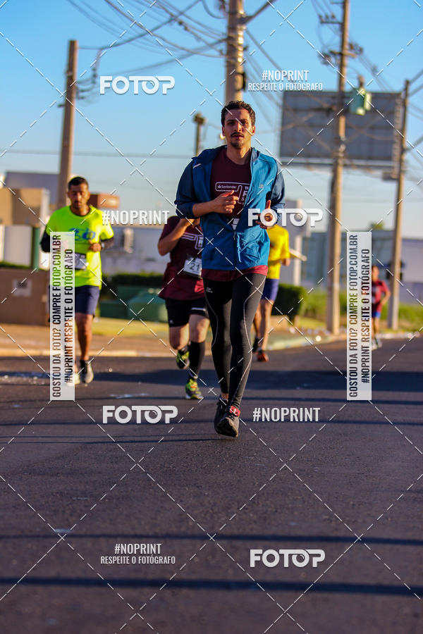 Buy your photos of the eventSANTANDER TRACK&FIELD RUN SERIES Iguatemi So Jos do Rio Preto II on Fotop
