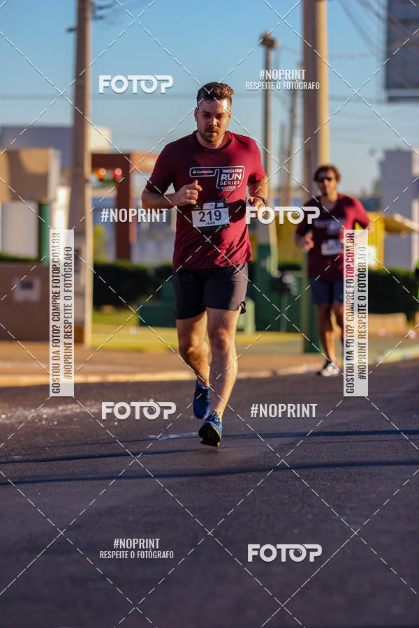Buy your photos of the eventSANTANDER TRACK&FIELD RUN SERIES Iguatemi So Jos do Rio Preto II on Fotop
