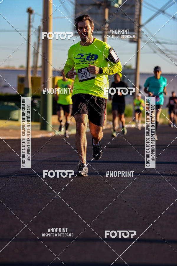 Buy your photos of the eventSANTANDER TRACK&FIELD RUN SERIES Iguatemi So Jos do Rio Preto II on Fotop
