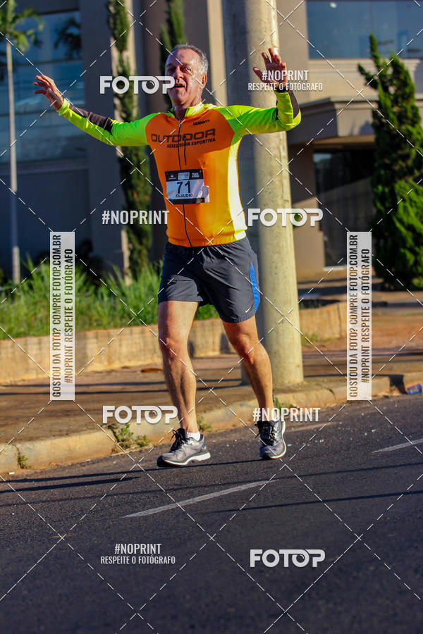 Buy your photos of the eventSANTANDER TRACK&FIELD RUN SERIES Iguatemi So Jos do Rio Preto II on Fotop