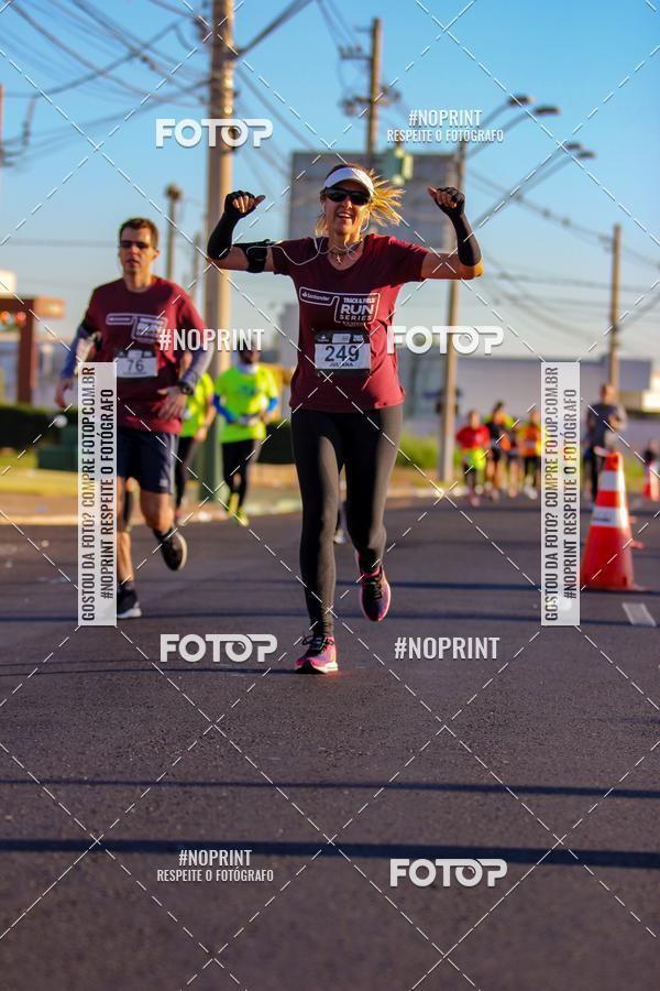 Buy your photos of the eventSANTANDER TRACK&FIELD RUN SERIES Iguatemi So Jos do Rio Preto II on Fotop