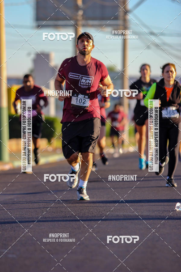 Buy your photos of the eventSANTANDER TRACK&FIELD RUN SERIES Iguatemi So Jos do Rio Preto II on Fotop