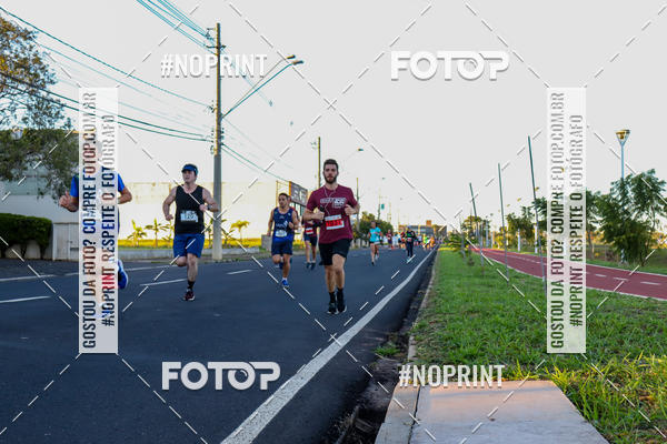Buy your photos of the eventSANTANDER TRACK&FIELD RUN SERIES Iguatemi So Jos do Rio Preto II on Fotop