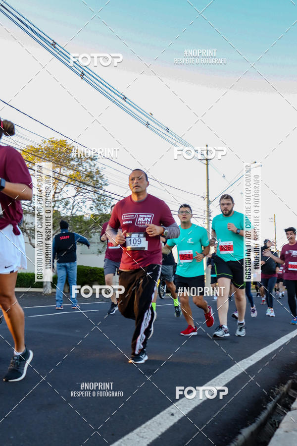 Buy your photos of the eventSANTANDER TRACK&FIELD RUN SERIES Iguatemi So Jos do Rio Preto II on Fotop