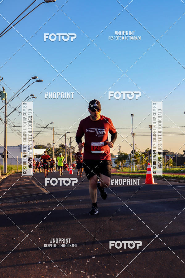 Buy your photos of the eventSANTANDER TRACK&FIELD RUN SERIES Iguatemi So Jos do Rio Preto II on Fotop