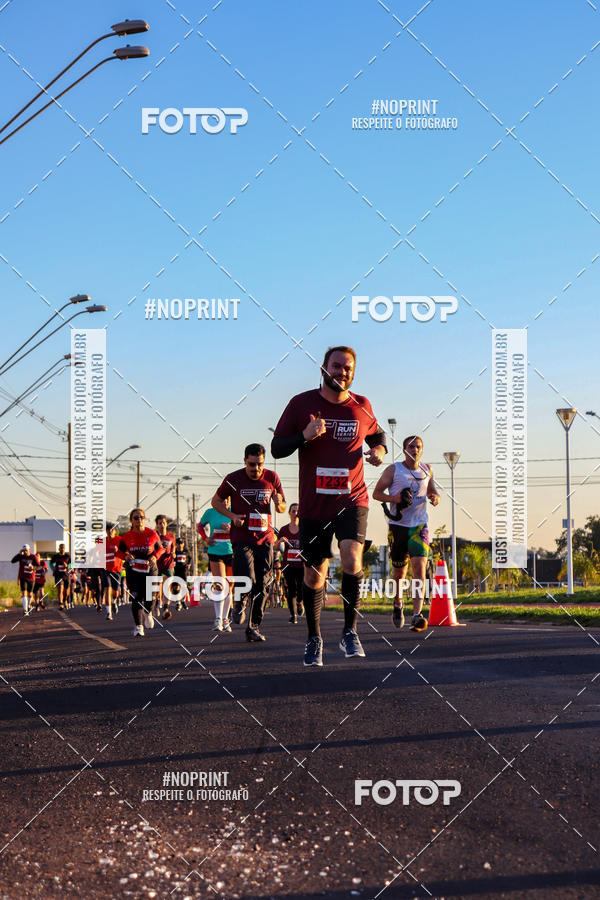 Buy your photos of the eventSANTANDER TRACK&FIELD RUN SERIES Iguatemi So Jos do Rio Preto II on Fotop