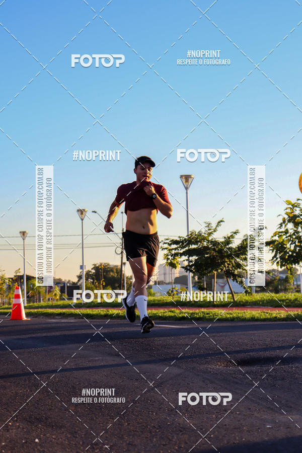 Buy your photos of the eventSANTANDER TRACK&FIELD RUN SERIES Iguatemi So Jos do Rio Preto II on Fotop