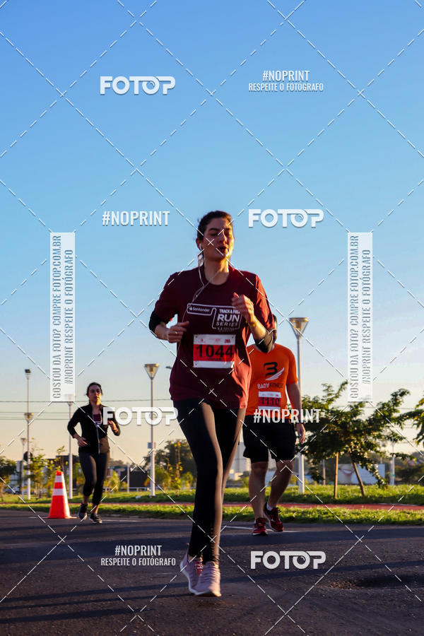 Buy your photos of the eventSANTANDER TRACK&FIELD RUN SERIES Iguatemi So Jos do Rio Preto II on Fotop