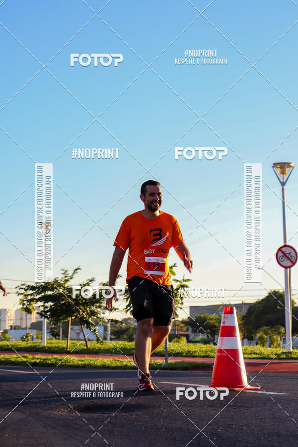 Buy your photos of the eventSANTANDER TRACK&FIELD RUN SERIES Iguatemi So Jos do Rio Preto II on Fotop
