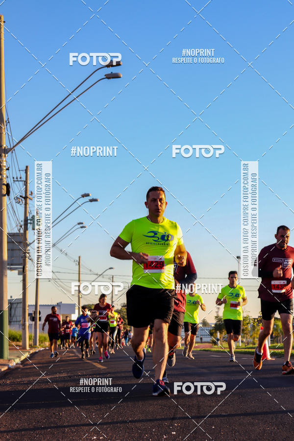 Buy your photos of the eventSANTANDER TRACK&FIELD RUN SERIES Iguatemi So Jos do Rio Preto II on Fotop