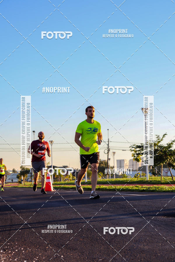 Buy your photos of the eventSANTANDER TRACK&FIELD RUN SERIES Iguatemi So Jos do Rio Preto II on Fotop