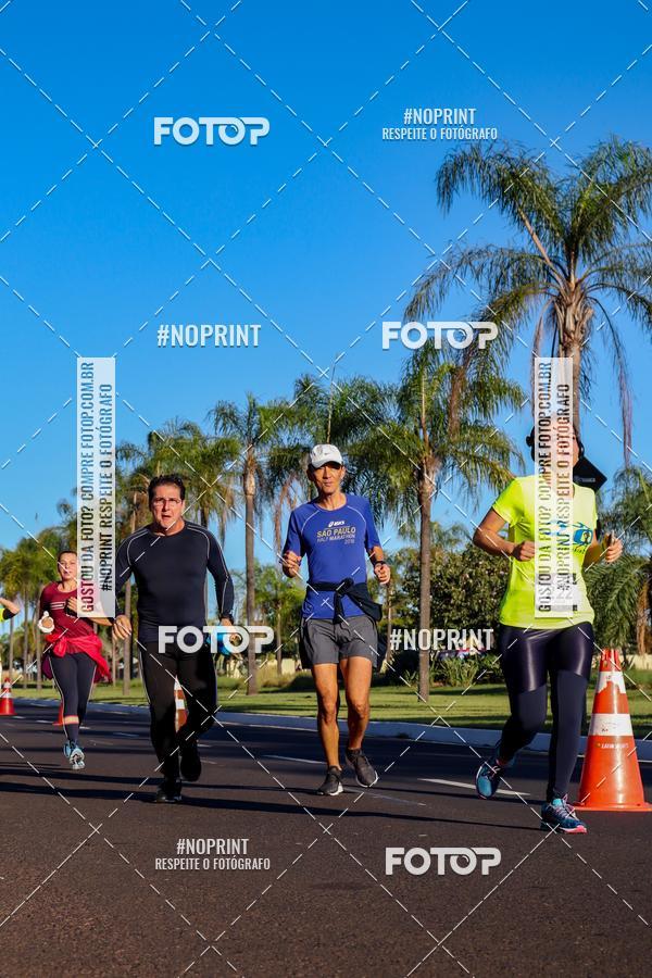 Buy your photos of the eventSANTANDER TRACK&FIELD RUN SERIES Iguatemi So Jos do Rio Preto II on Fotop