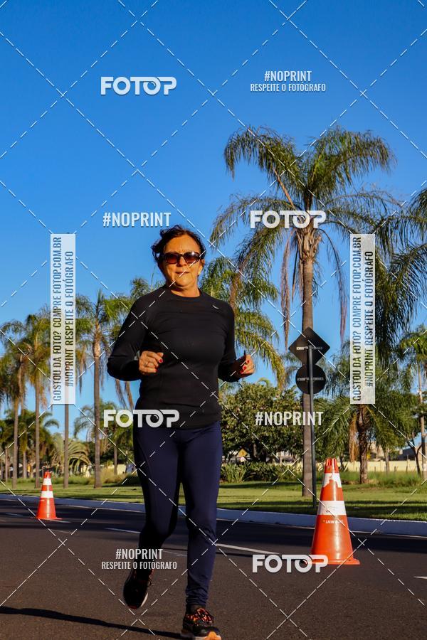 Buy your photos of the eventSANTANDER TRACK&FIELD RUN SERIES Iguatemi So Jos do Rio Preto II on Fotop