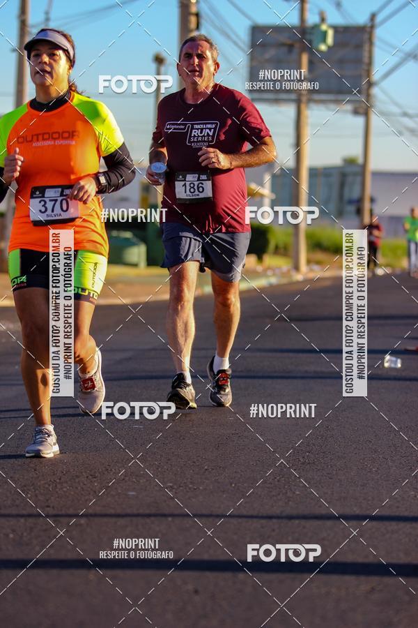 Acquista le foto dell'eventoSANTANDER TRACK&FIELD RUN SERIES Iguatemi So Jos do Rio Preto II in Fotop