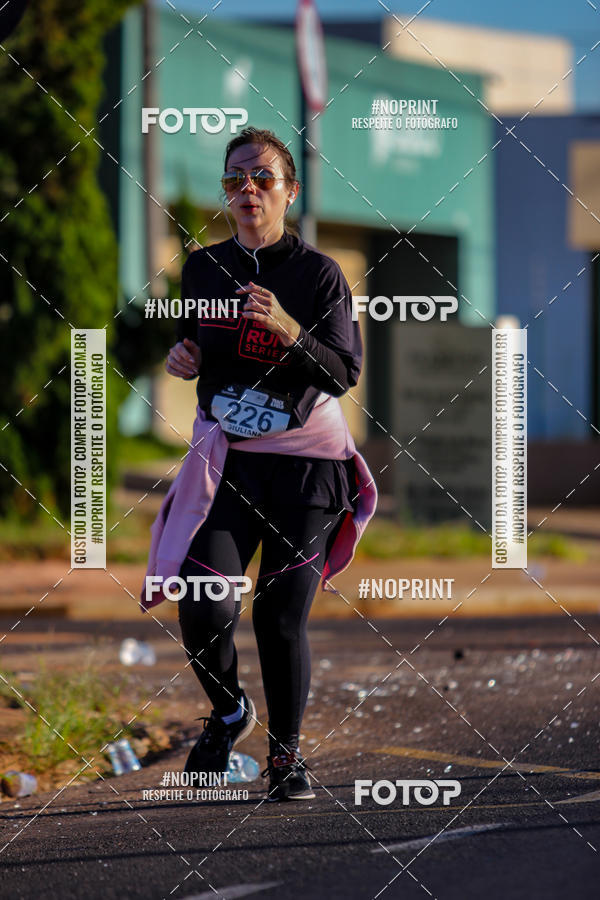 Buy your photos of the eventSANTANDER TRACK&FIELD RUN SERIES Iguatemi So Jos do Rio Preto II on Fotop