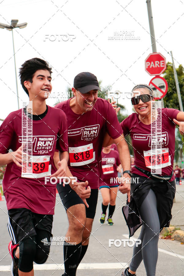 Buy your photos of the eventSANTANDER TRACK&FIELD RUN SERIES Mogi Shopping on Fotop