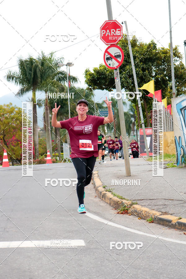 Buy your photos of the eventSANTANDER TRACK&FIELD RUN SERIES Mogi Shopping on Fotop