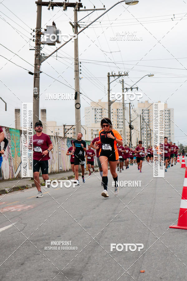 Buy your photos of the eventSANTANDER TRACK&FIELD RUN SERIES Mogi Shopping on Fotop