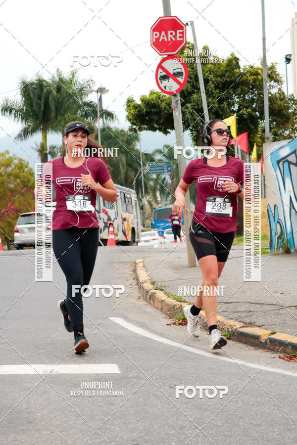 Buy your photos of the eventSANTANDER TRACK&FIELD RUN SERIES Mogi Shopping on Fotop
