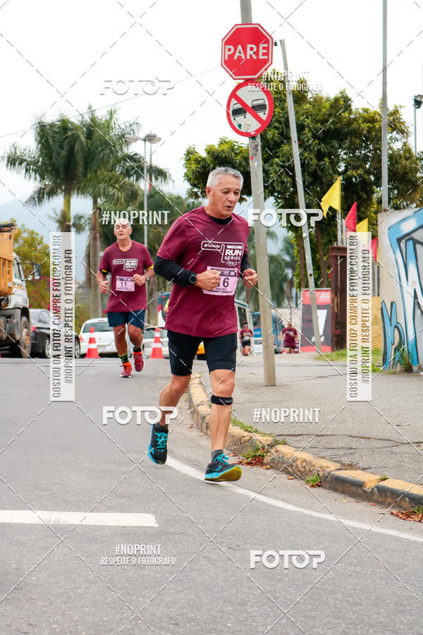 Buy your photos of the eventSANTANDER TRACK&FIELD RUN SERIES Mogi Shopping on Fotop