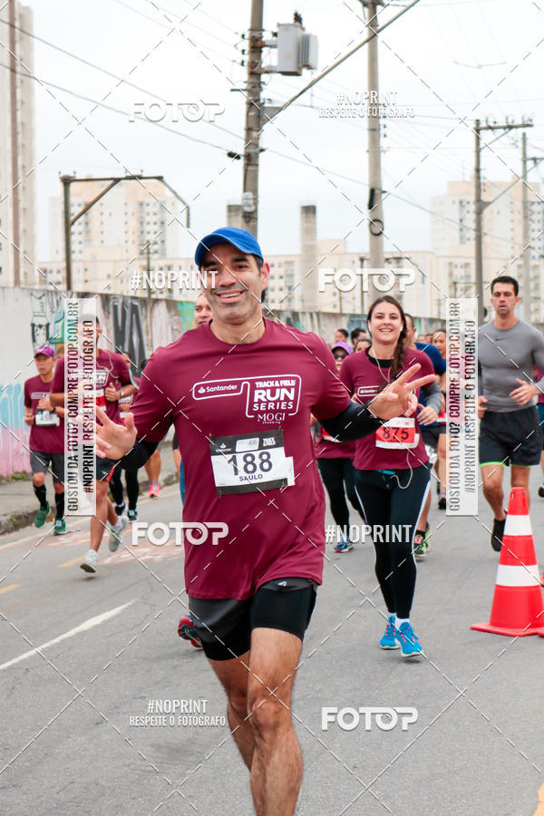 Buy your photos of the eventSANTANDER TRACK&FIELD RUN SERIES Mogi Shopping on Fotop