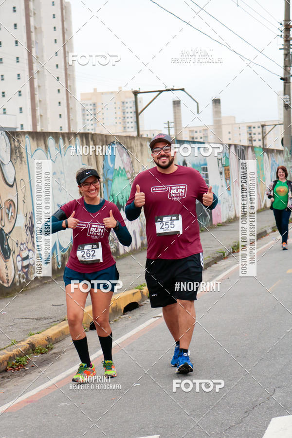 Buy your photos of the eventSANTANDER TRACK&FIELD RUN SERIES Mogi Shopping on Fotop