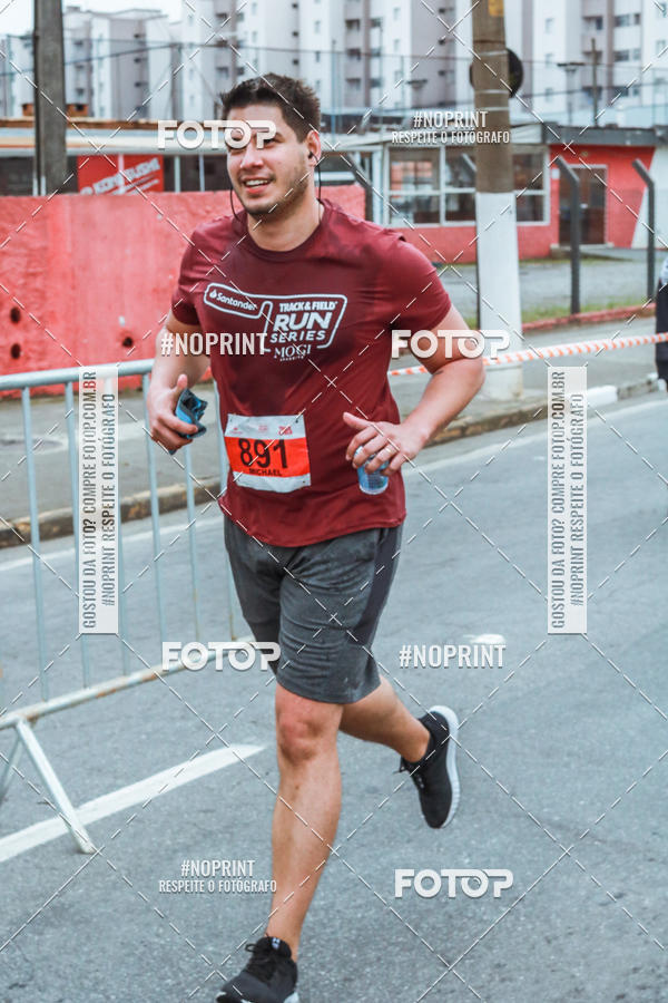 Buy your photos of the eventSANTANDER TRACK&FIELD RUN SERIES Mogi Shopping on Fotop