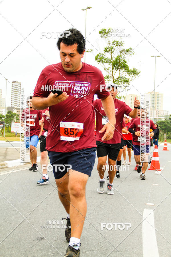 Buy your photos of the eventSANTANDER TRACK&FIELD RUN SERIES Mogi Shopping on Fotop