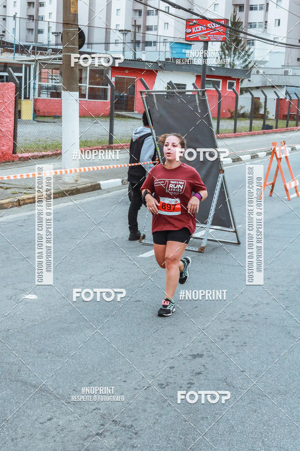 Buy your photos of the eventSANTANDER TRACK&FIELD RUN SERIES Mogi Shopping on Fotop