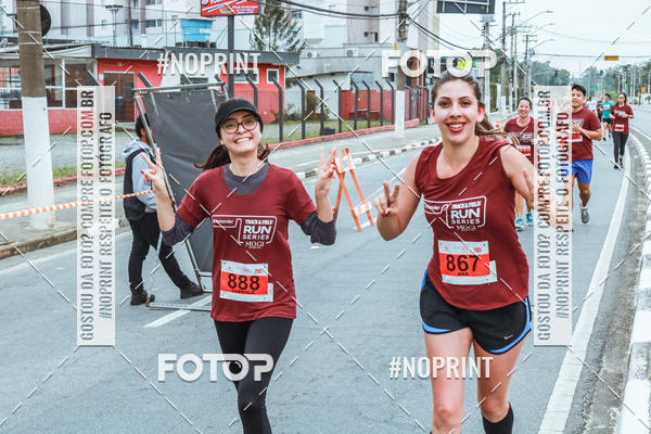 Buy your photos of the eventSANTANDER TRACK&FIELD RUN SERIES Mogi Shopping on Fotop