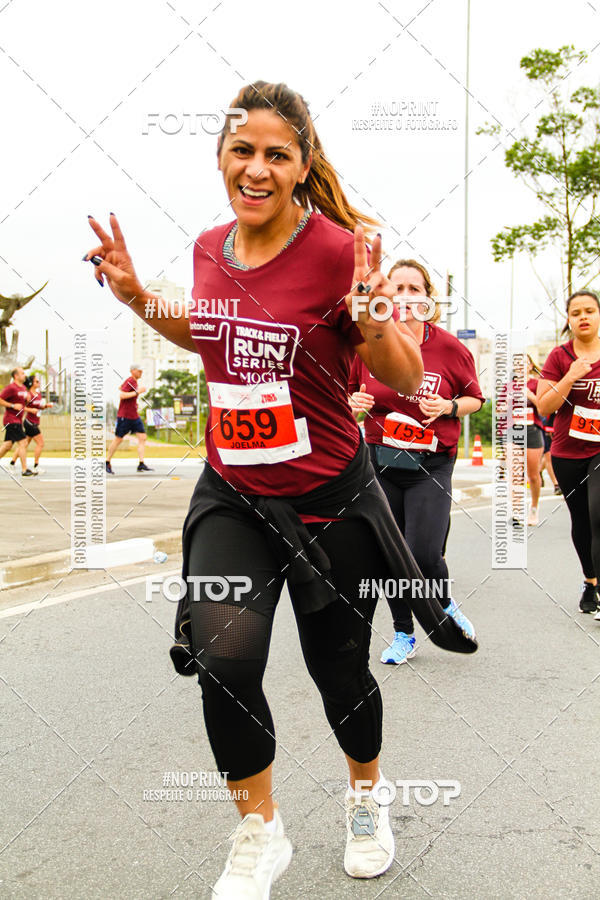 Buy your photos of the eventSANTANDER TRACK&FIELD RUN SERIES Mogi Shopping on Fotop