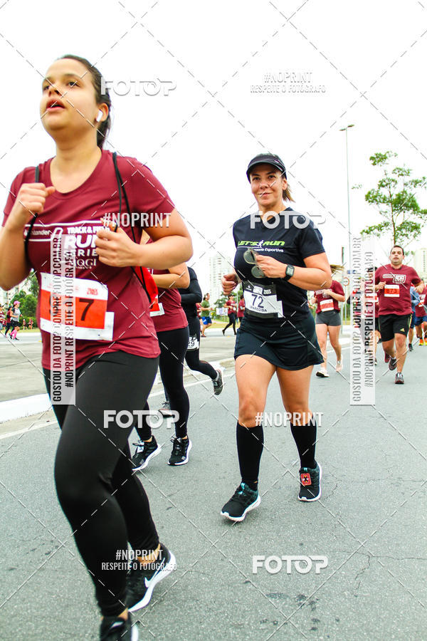 Buy your photos of the eventSANTANDER TRACK&FIELD RUN SERIES Mogi Shopping on Fotop