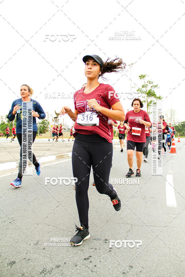 Buy your photos of the eventSANTANDER TRACK&FIELD RUN SERIES Mogi Shopping on Fotop