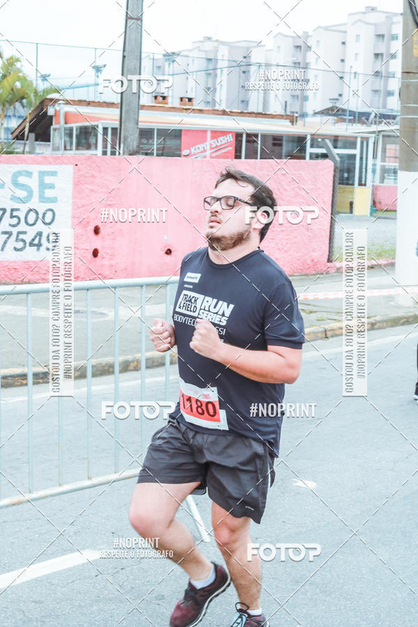 Buy your photos of the eventSANTANDER TRACK&FIELD RUN SERIES Mogi Shopping on Fotop