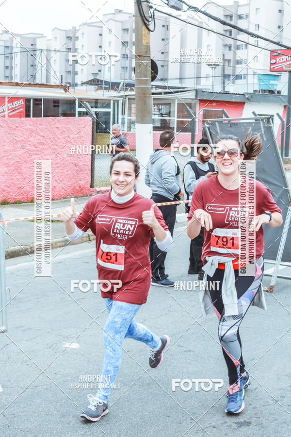 Buy your photos of the eventSANTANDER TRACK&FIELD RUN SERIES Mogi Shopping on Fotop