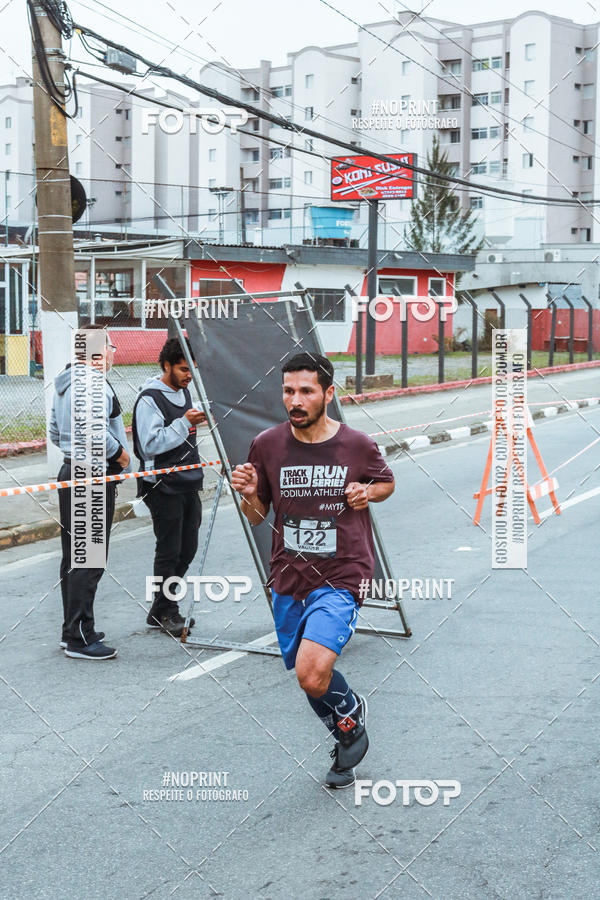 Buy your photos of the eventSANTANDER TRACK&FIELD RUN SERIES Mogi Shopping on Fotop