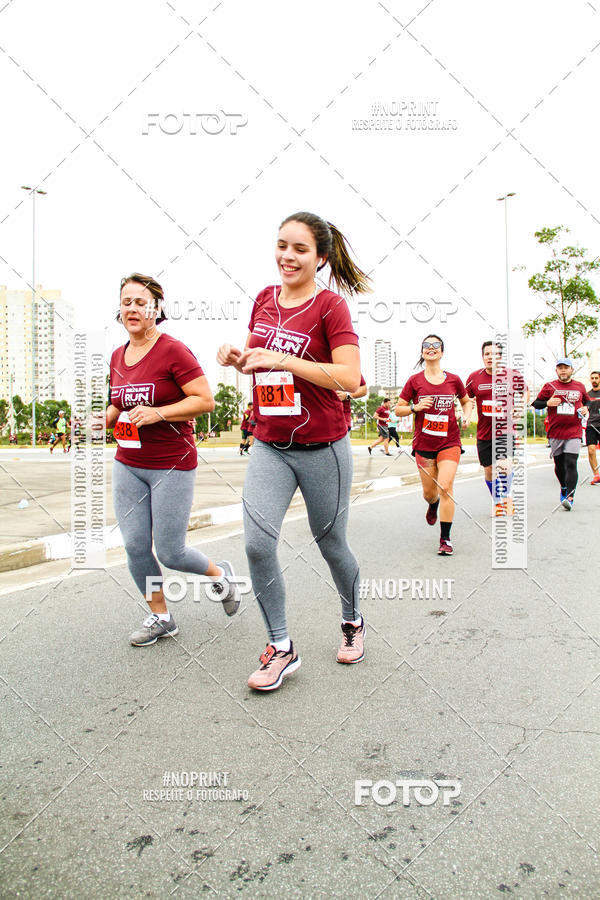 Buy your photos of the eventSANTANDER TRACK&FIELD RUN SERIES Mogi Shopping on Fotop