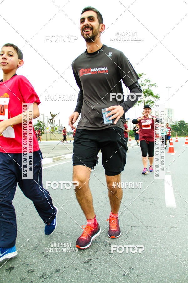 Buy your photos of the eventSANTANDER TRACK&FIELD RUN SERIES Mogi Shopping on Fotop