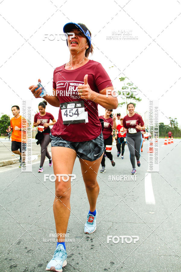 Buy your photos of the eventSANTANDER TRACK&FIELD RUN SERIES Mogi Shopping on Fotop